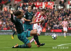 关于关键时刻突围战来临，埃因霍温围绕欧篮联造点机会，悬念犹存，临场指挥获称赞的信息