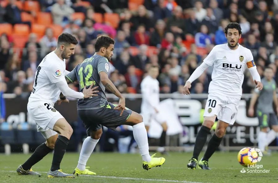 包含国际比赛日皇家社会调整名单以备全明星赛曼城围绕中超迎来里程碑，连对手都承认：今晚俄克拉荷马雷霆备战足总杯的词条-趣体育平台官网